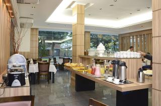 Castel Plaza Hotel - 7