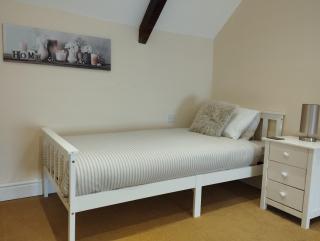 Waterfront Location, Balcony, Sea Views, Free Parking - Pembrokeshire - 1