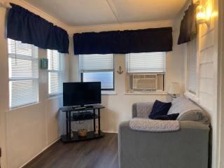 BEACH COTTAGE 2nd HOUSE FROM BEACH - 2