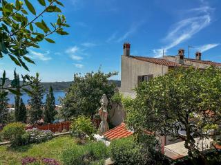 Seaside Garden Apartment Losinj - Mali Lošinj - 9