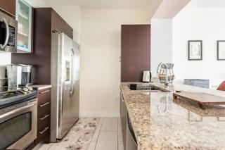 Brickell High Rise Living at its best! w/ Pool Gym - 6