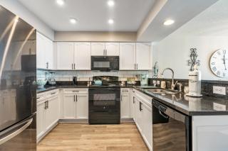 Bahama Sands 1008 - Oceanfront - Crescent Beach Section - Myrtle Beach - 4