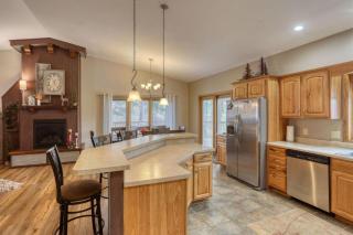 Whispering Pines Retreat - 7