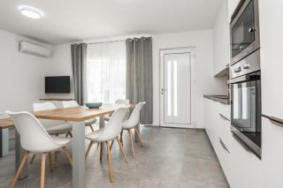 Ferienwohnung mit Terrasse - Vir - 7