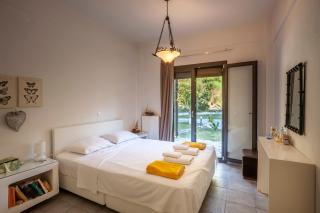 Camelia Elegant Cottage with orchard & view - Elani - 9