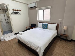 OC Hostel - 8