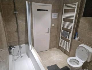 Bright and cozy room close to airport Grenier - Kampenhout - 1