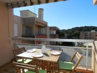 Appartement 2P avec Terrasse, Piscine et Tennis - Accès Direct Plage, Idéal Familles - FR-1-251-812 - Bormes-les-Mimosas - 2
