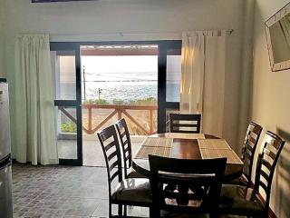 Casuarinas Del Mar Hospedaje Chalet 3 habitaciones - Canoas - 2