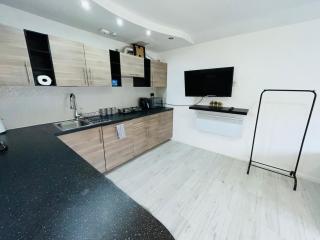 The Studio Serviced Apartment By AltoLuxoExperience Short Lets & Serviced Accommodation With Free Wifi - Bristol - 7