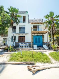 Casa Tinti Hotel Boutique - Tintipan Island - 0