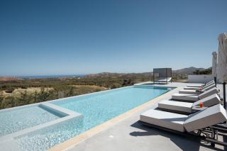 Skyline Villas, By Hellocrete - Angeliana - 5
