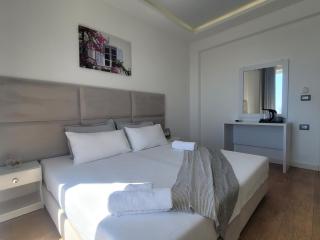 Hotel Myrtai - City Center - Sarandë - 3