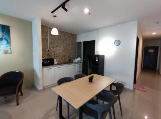 Marina Island Lumut HomeHotel - Lumut - 2