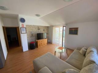 Apartment With the Sea View - Basina - 7