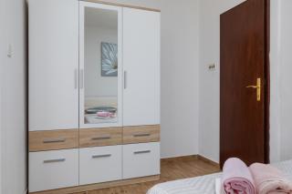 Family-friendly apartments with swimming pool Makarska - 22975 - Makarska - 4