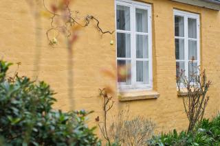 Lovely Holiday Apartment In Rønne - Rønne - 1