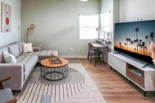 New Luxe Villa w 3BR & 2 Living Rooms near Disneyland and Beach - EV Friendly - Midway City - 7