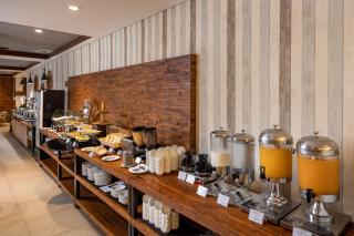 Taksu Sanur Hotel - Sanur - 3