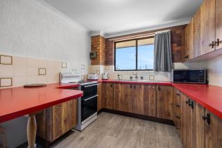 3 Turtles Unit 6 of 49 Landsborough St SWR - No sheets or towels provided - South West Rocks - 5