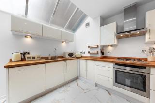 Elegant Oasis - 2 Bed - Garden - 65 inch TV & Netflix - London - 2