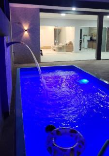 Mar Doce Lar Casa na praia de guaratuba com piscina e ar condicionado - 2