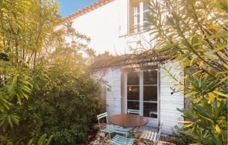 Awesome Home In Saint-Laurent-De-La-Ca With Wifi - 9