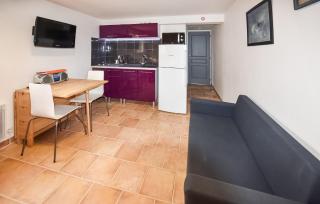 Awesome Apartment In Visan - Visan - 8