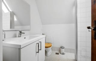 5 Bedroom Cozy Home In Næstved - Næstved - 5