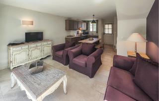 Lovely Home In Saint-Laurent-De-La-Cabrerisse - 5