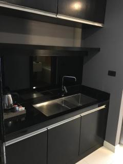 Luxury Beach Apartments by MVP - Patong - 3