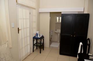 Madeline Grove Bed & Breakfast - Durban - 9