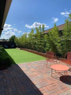 On the Park - Dubbo - 1