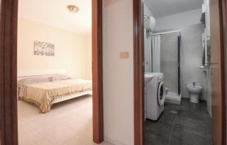 Lovely Apartment In Parco Dei Tigli - 1