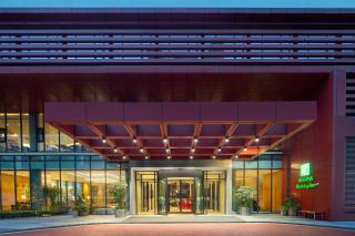 Holiday Inn Chengdu Airport by IHG - 8