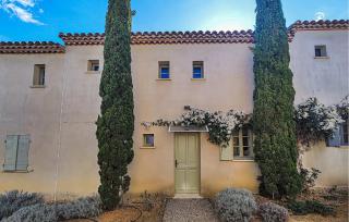 Stunning Home In Saint-Laurent-De-La-Ca - 2