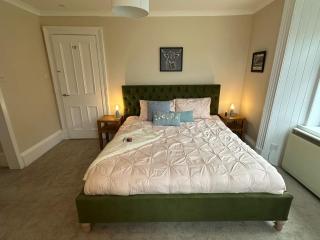 Room 1, Loch Etive House, Connel near Oban - 6