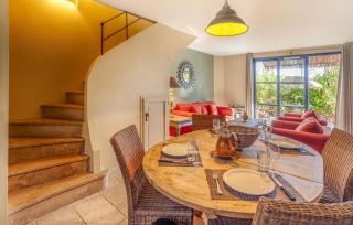 Gorgeous Home In Saint-Laurent-De-La-Cabrerisse - 8