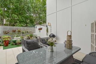 Stunning 3-bedroom Townhouse - Brisbane - 9