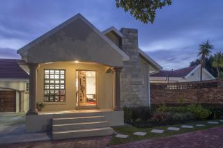 Bhotani-on-Bax - Port Elizabeth - 9