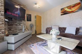 FIve Star Rated Condo - Manchester - 5