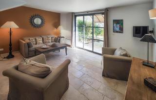 Cozy Home In Saint-Laurent-De-La-Ca With Wifi - 3