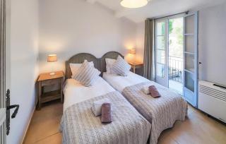 Stunning Home In Saint-Laurent-De-La-Cabrerisse - 2