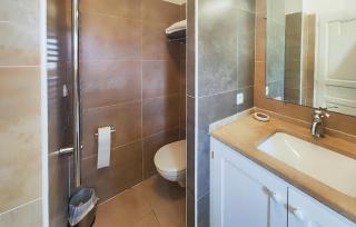 Stunning Home In Saint-Laurent-De-La-Cabrerisse - 1