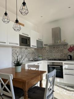 The Tulip: 2 rooms apartment - Ronzo Chienis - 8