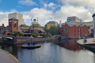 Two Bedroom Flat B1 Birmingham ( Parking ) - Birmingham - 1