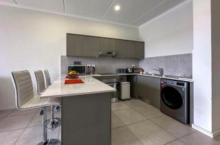 StayEasy Lux Apartment - 1