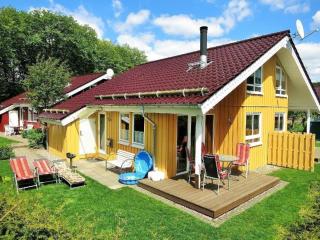 Gemütliches Ferienhaus Alissa für 5 Personen mit Sauna und Kaminofen von Privat im Ferienpark Extert - Extertal - 0