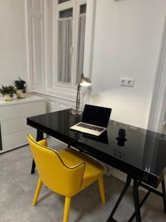 Cozy Studio in the Heart of Buda - Budapest - 1