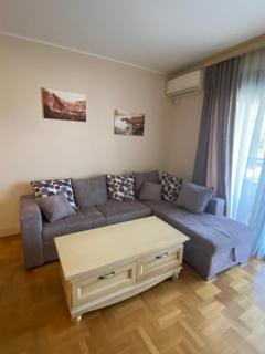 Memo’s Place - Kotor (Cattaro) - 2